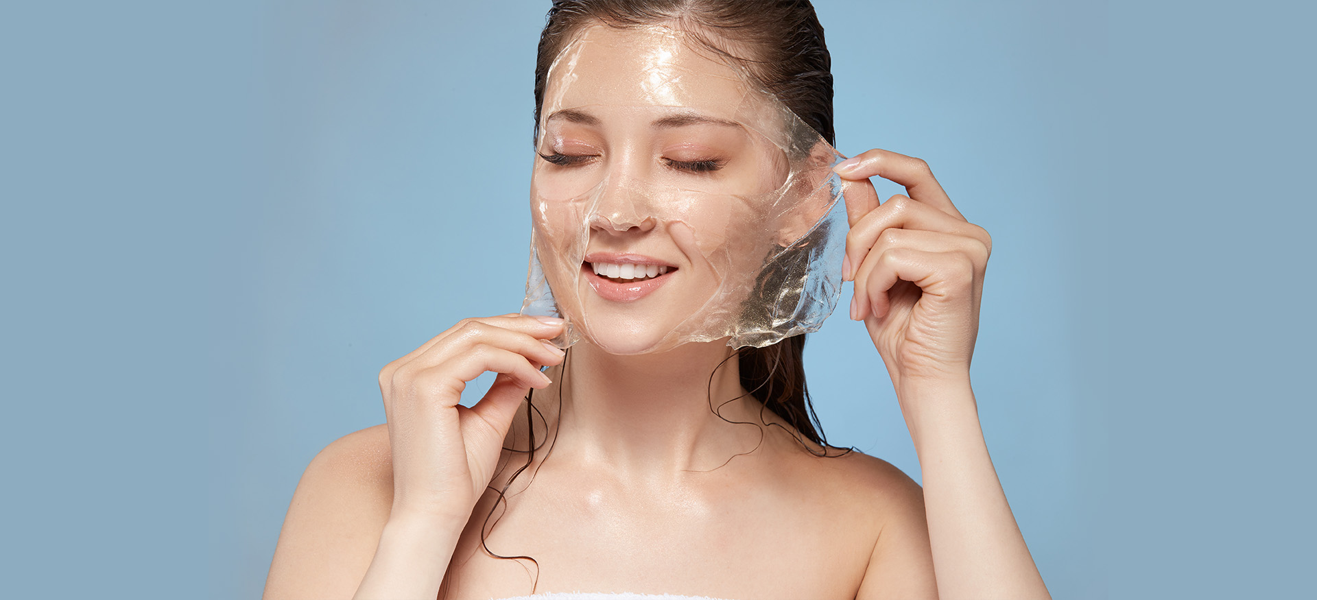 The Ultimate Guide to Peel-Off Masks: How to Use and Reap the Benefits