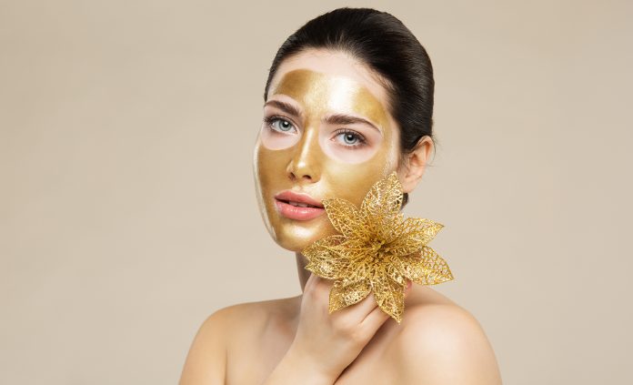 How to Use Golden Peel Off Mask