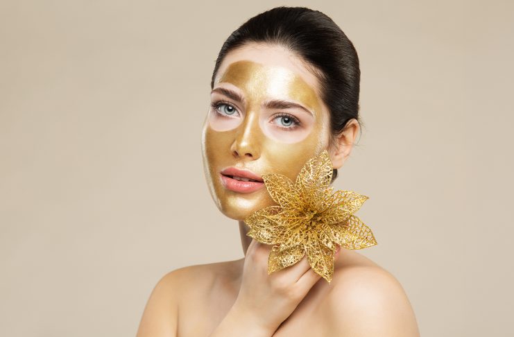 How to Use Golden Peel Off Mask